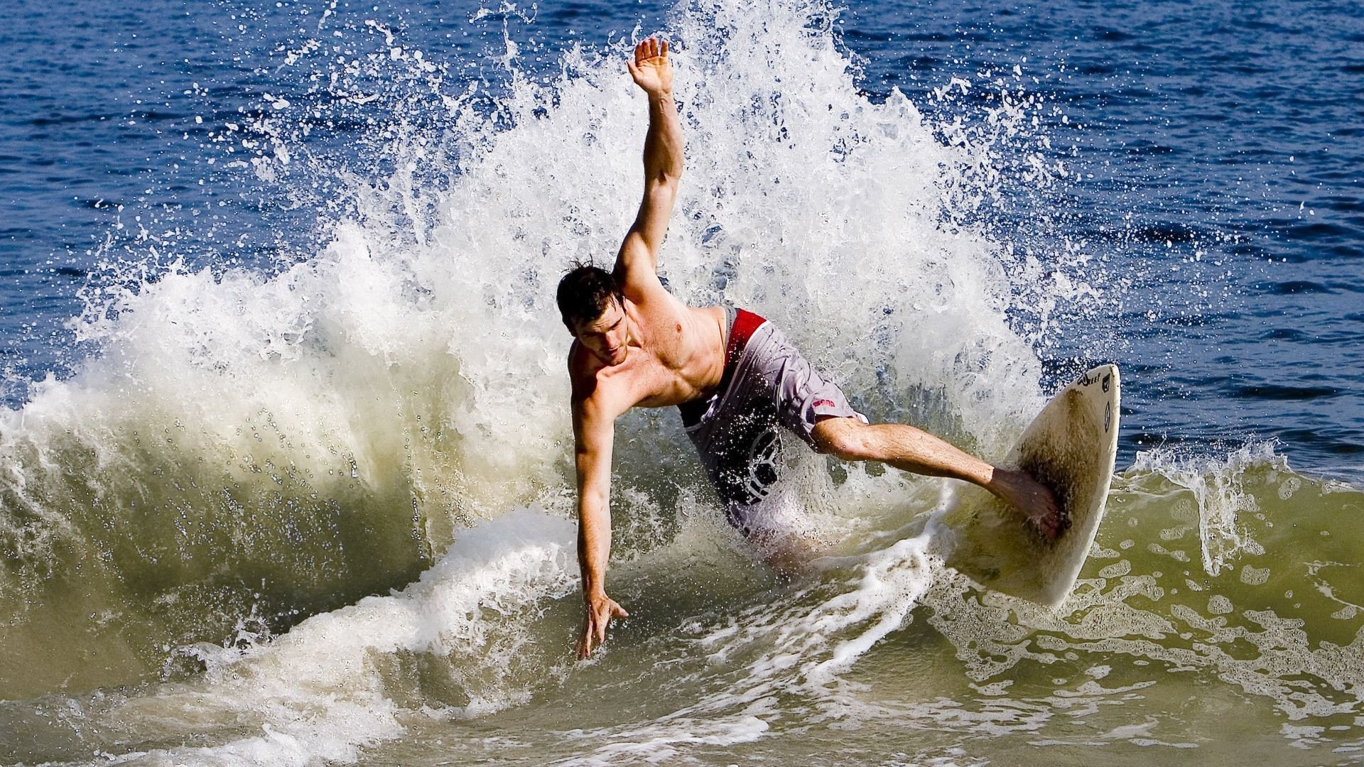 法甲火光四射：明星瞬间成为焦点